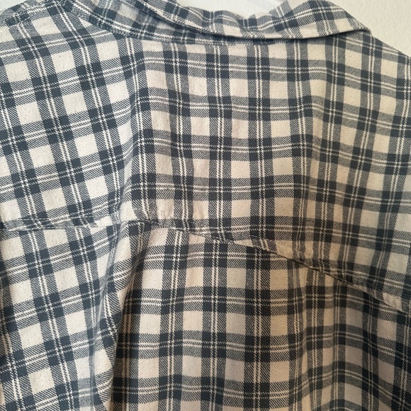 Volcom - Picture 7 of 8